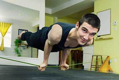 Julien Desforges, fondateur de Slackline MTL.